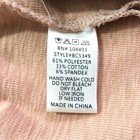 J.O.A. Off Shoulder Peach Top Lace Up Front - Picture 9 of 12